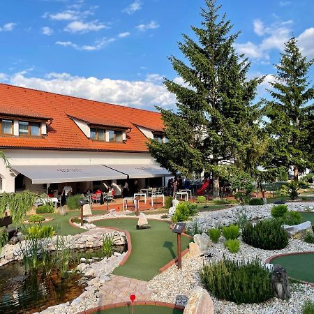 Tisnovska Rychta Hotel Eksteriør billede
